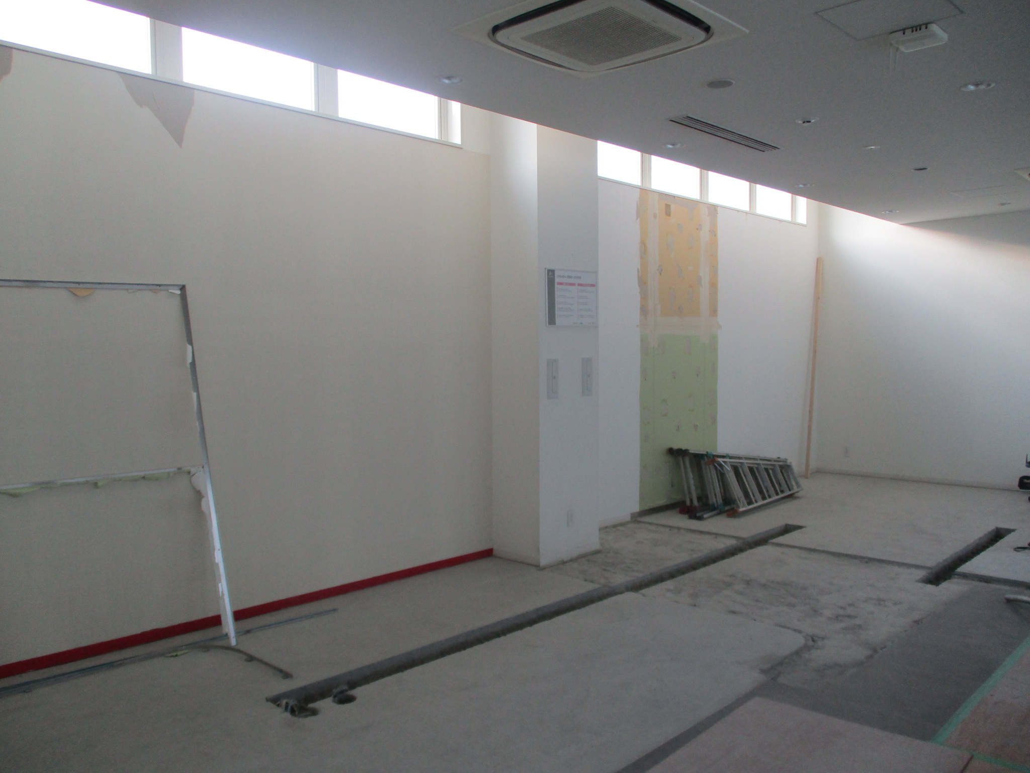 ショールーム改装中①