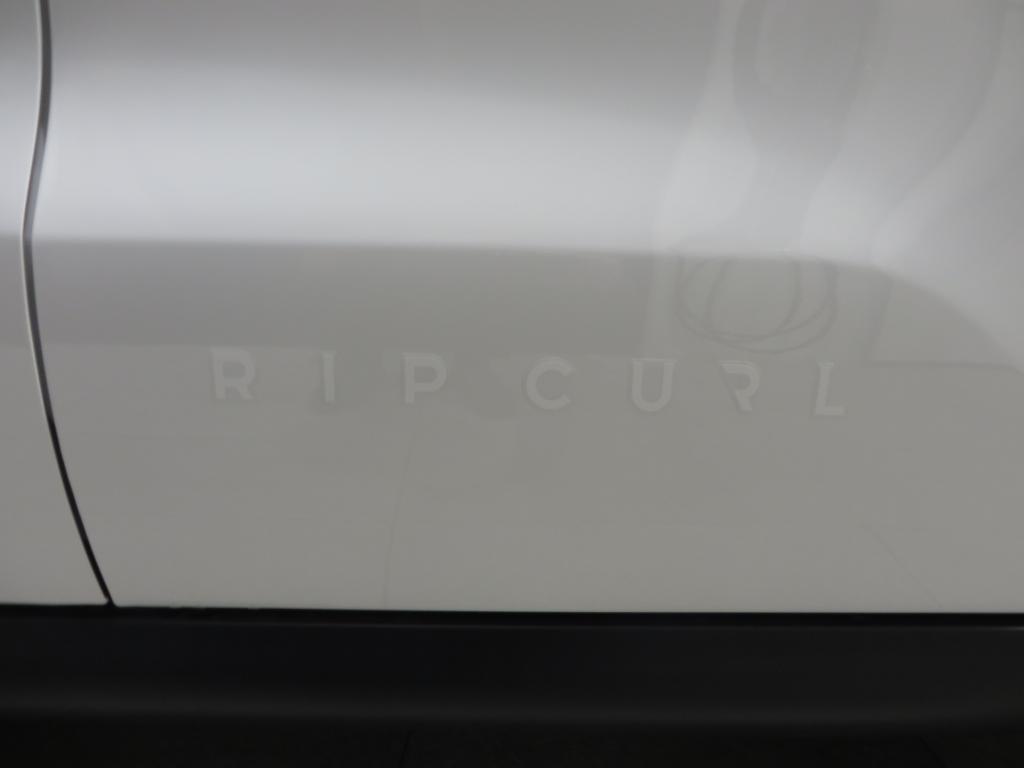 C3 AIRCROSS SUV RIP CURL！！