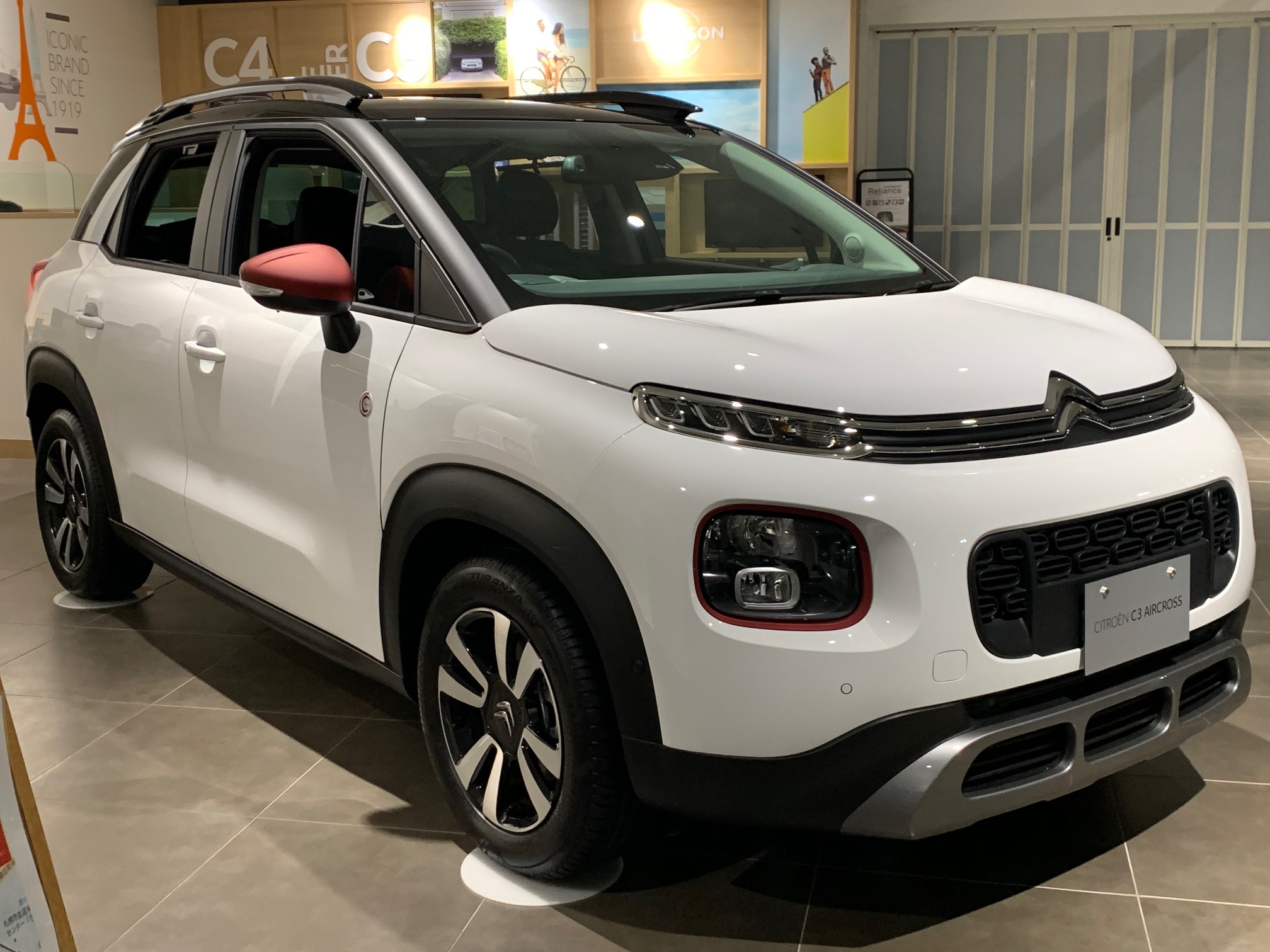 限定車 C3 AIRCROSS C-Series
