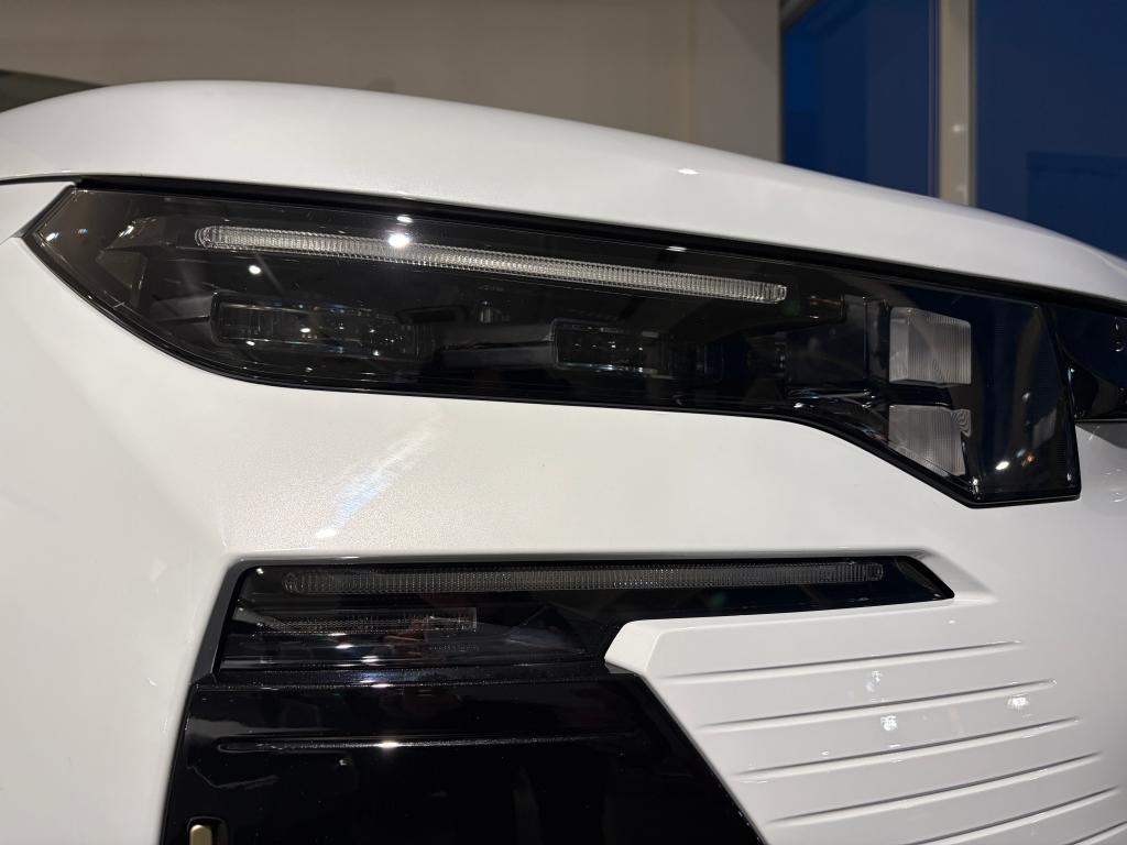 「NEW CITROËN C5 AIRCROSS HYBRID」～外装編～